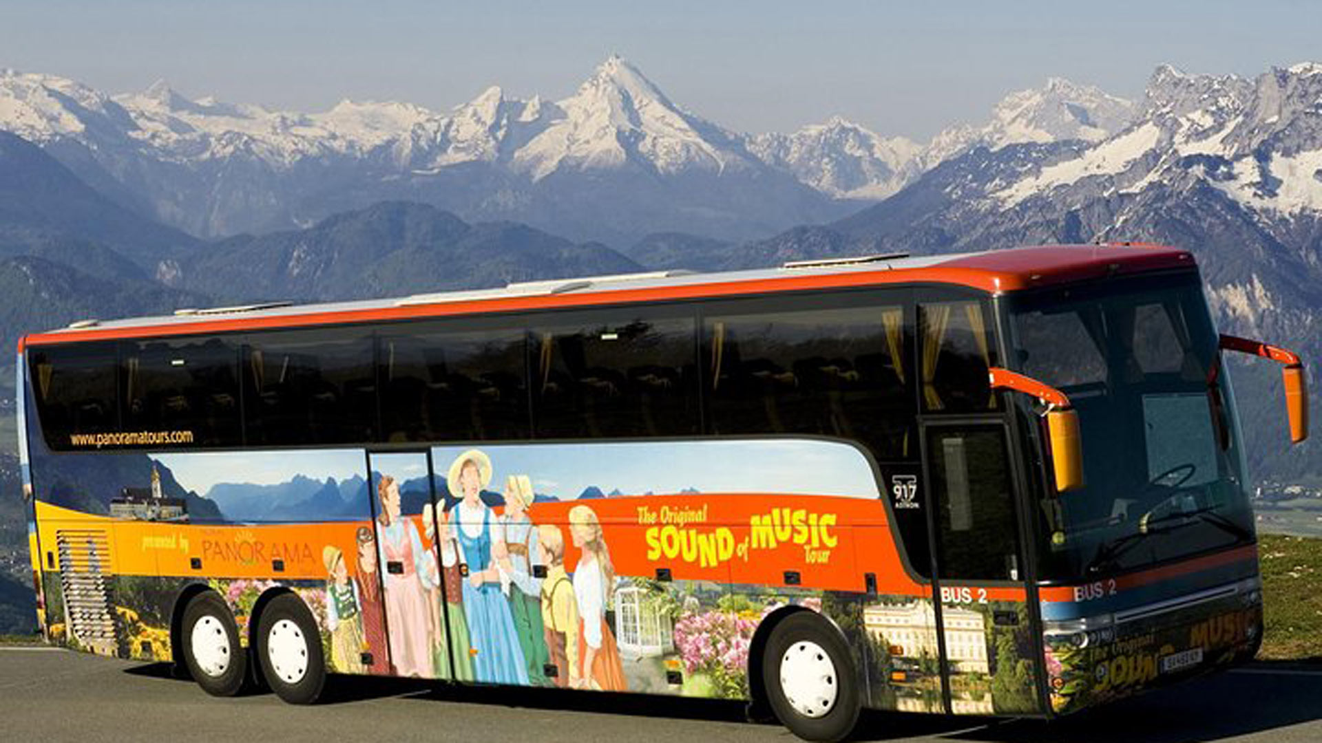 Sound of music activity bus in Salzburg